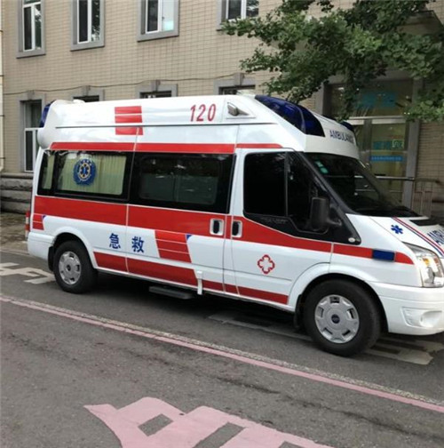 玛沁选择我们的救护车出租,开启安心转院之旅